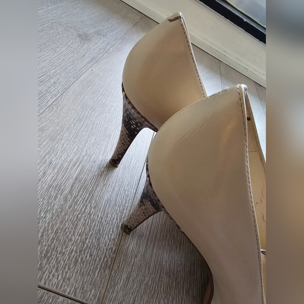 Nine West Snakeskin Leather Peep Hole Heels Pumps Stilettos - Picture 6 of 16
